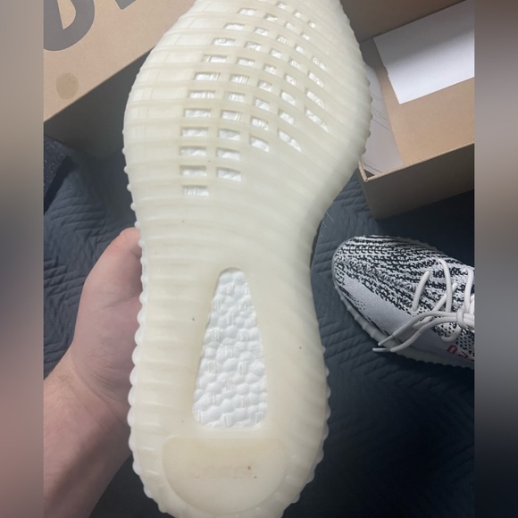 Yeezy Boost 350 V2 Zebra Size 10.5